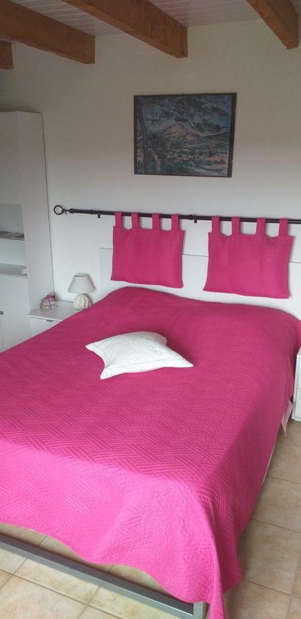 Chambre Du Raisin Puyricard Екстер'єр фото