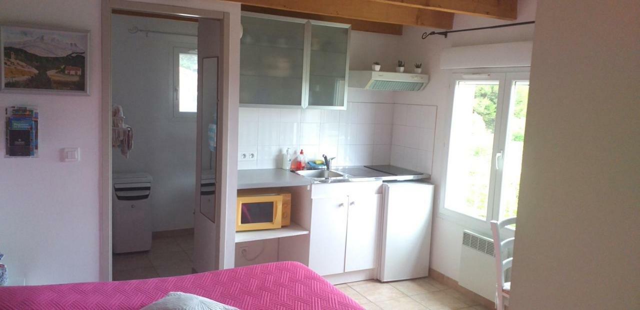 Chambre Du Raisin Puyricard Екстер'єр фото